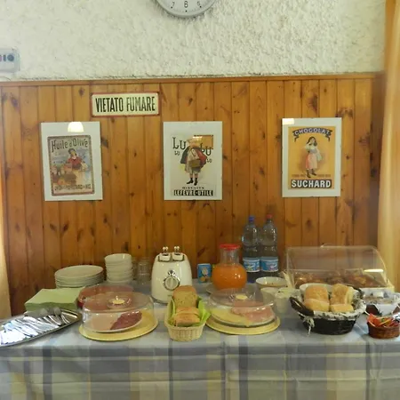 Campodolcino Camping Lägenhetshotell