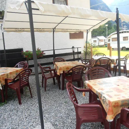Campodolcino Camping Apartmanhotel Campodolcino