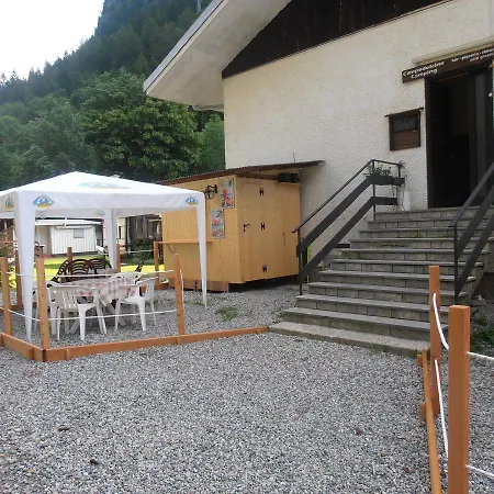 Campodolcino Camping Lägenhetshotell Campodolcino