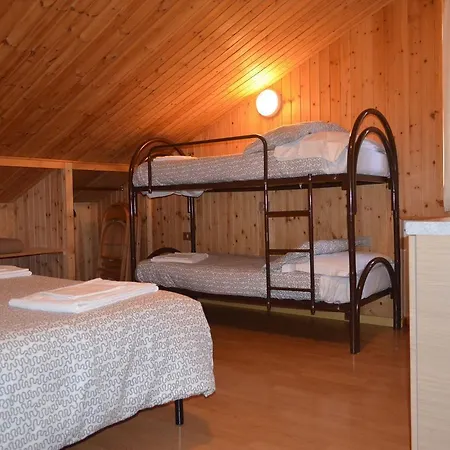 Lägenhetshotell Campodolcino Camping Campodolcino