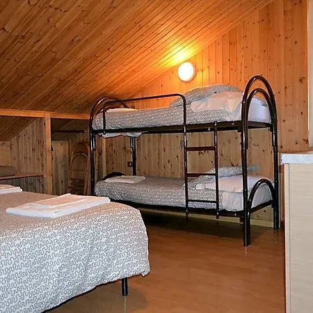 Apartmanhotel Campodolcino Camping 3*