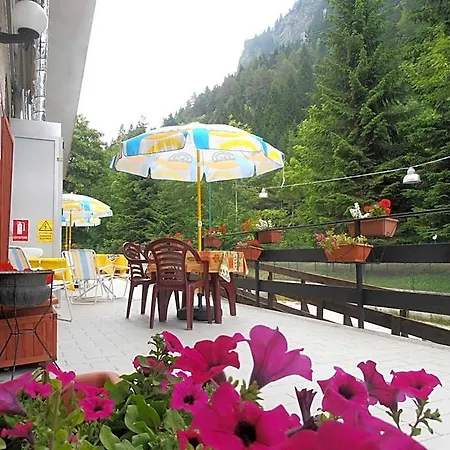 Campodolcino Camping Apartmanhotel