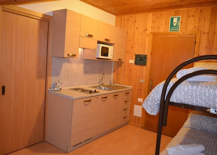 Campodolcino Camping Aparthotel 3*